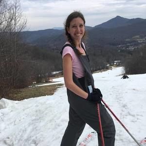 Meet your Posher, Leslie